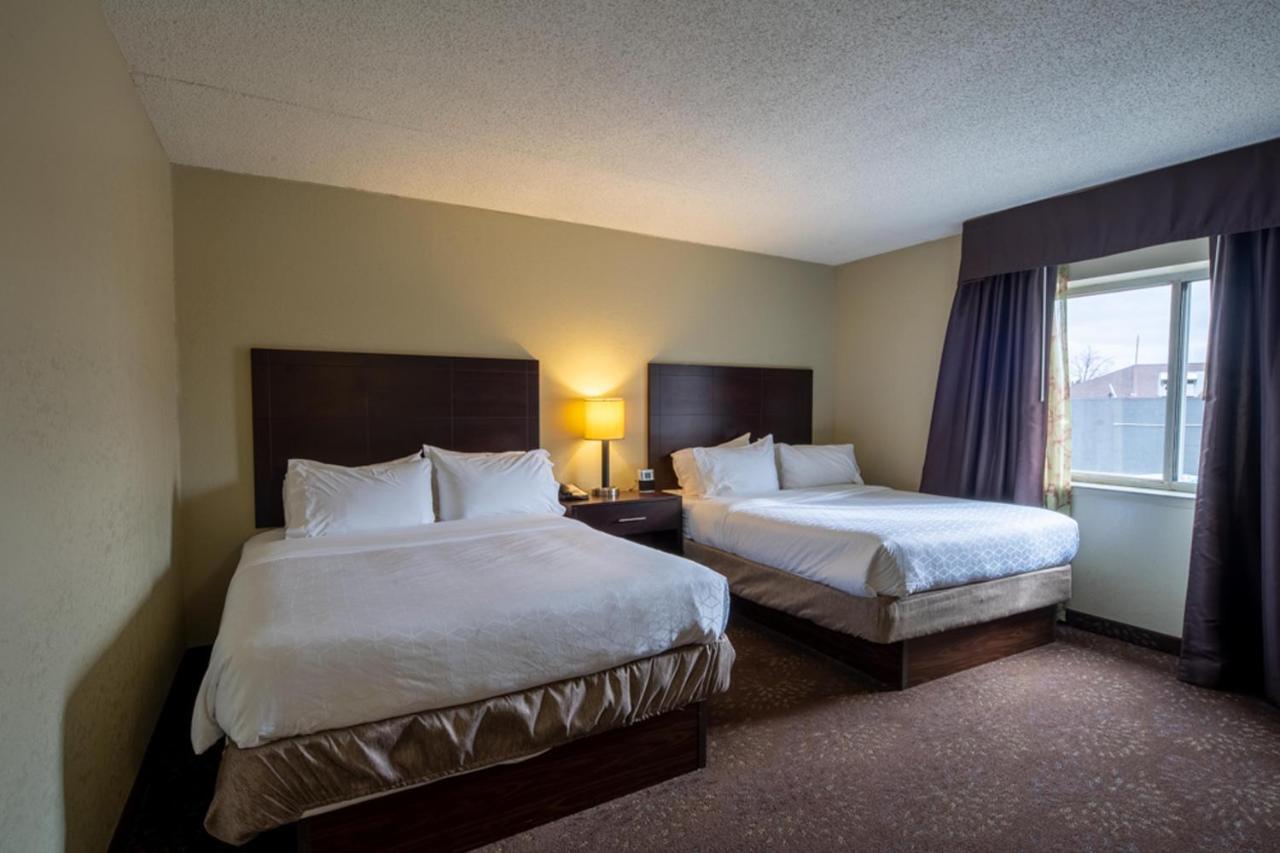 Holiday Inn Express Hotel & Suites Pittsburgh Airport By Ihg Robinson Township  Exterior photo