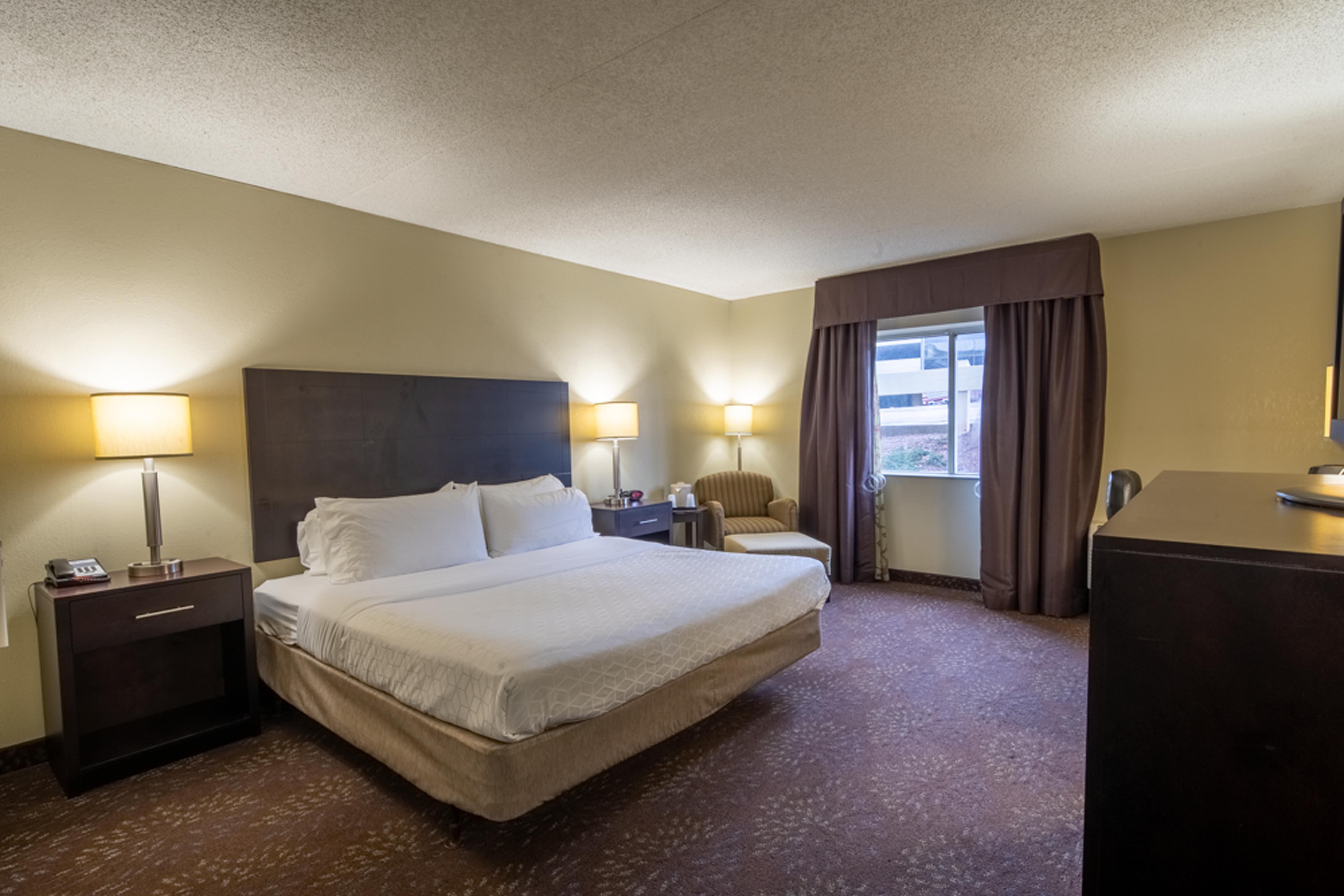 Holiday Inn Express Hotel & Suites Pittsburgh Airport By Ihg Robinson Township  Exterior photo