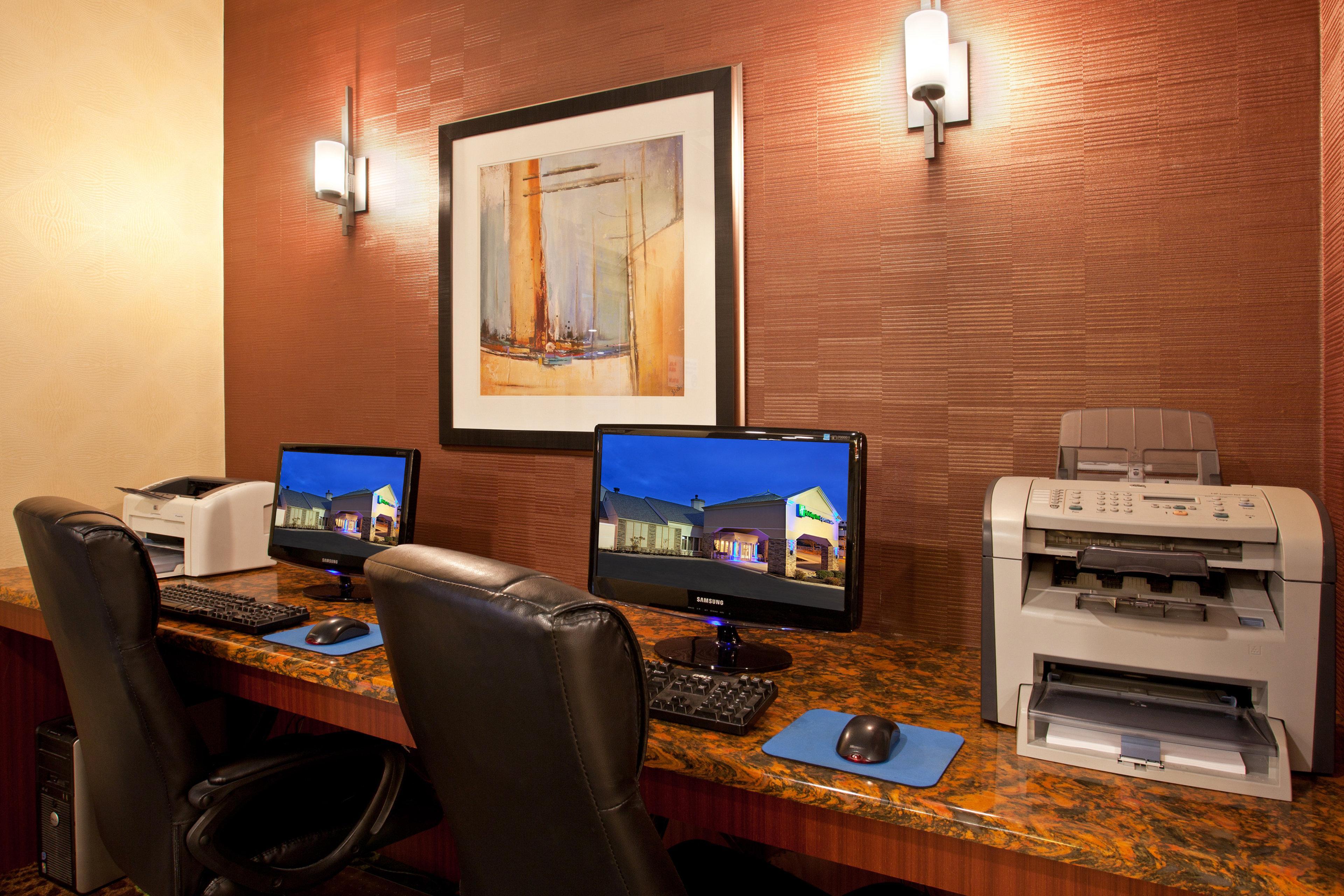 Holiday Inn Express Hotel & Suites Pittsburgh Airport By Ihg Robinson Township  Exterior photo